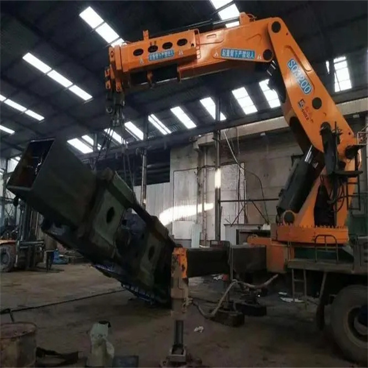 东郊镇折臂吊出租怎么收费