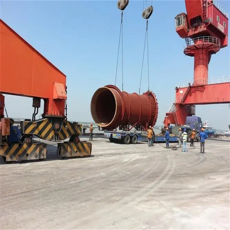 东郊镇230吨折臂吊车出租电话