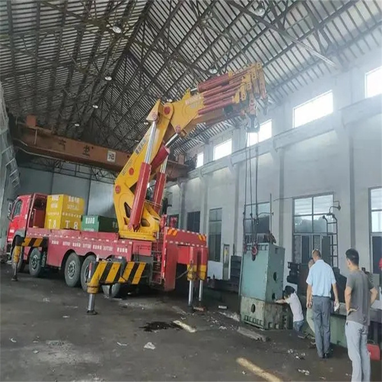 东郊镇速查！附近自卸吊车租赁电话及租赁全攻略